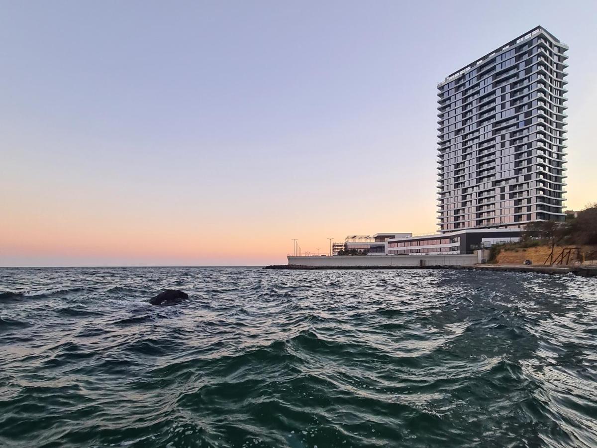 Сozy 704 Sunrise Apartments On The 22Nd Floor In The Center โอเดสซา ภายนอก รูปภาพ